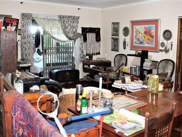 3 Bedroom House in Palm Beach