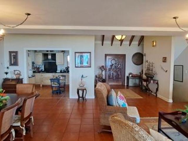 3 Bedroom House in Palm Beach