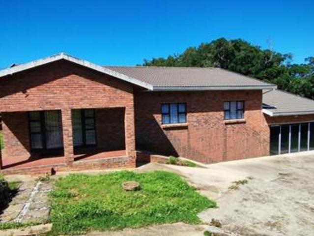 3 Bedroom House in Palm Beach