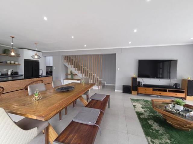 3 Bedroom House in Palm Lakes Estate