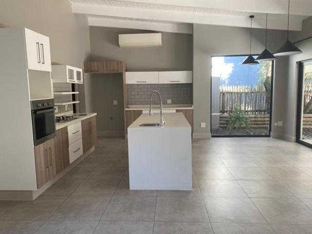 3 Bedroom House in Palm Lakes Estate
