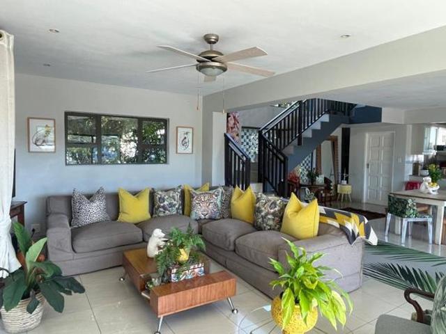3 Bedroom House in Palm Lakes Estate
