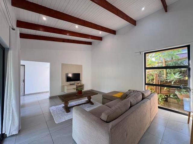 3 Bedroom House in Palm Lakes Estate