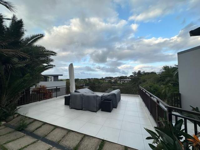 3 Bedroom House in Palm Lakes Estate
