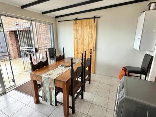 3 Bedroom House in Palmiet