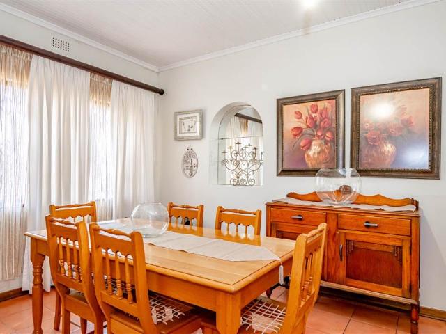 3 Bedroom House in Panorama