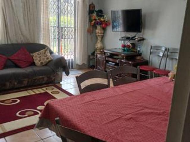 3 Bedroom House in Paradise