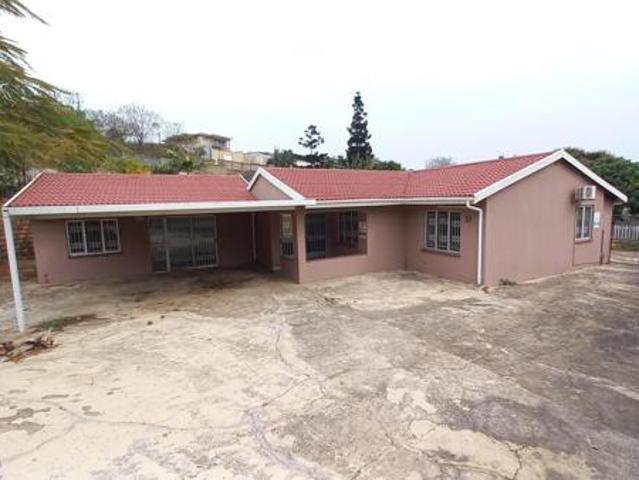 3 Bedroom House in Parkgate