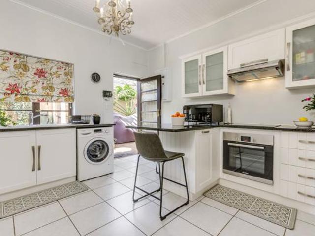 3 Bedroom House in Parkhurst
