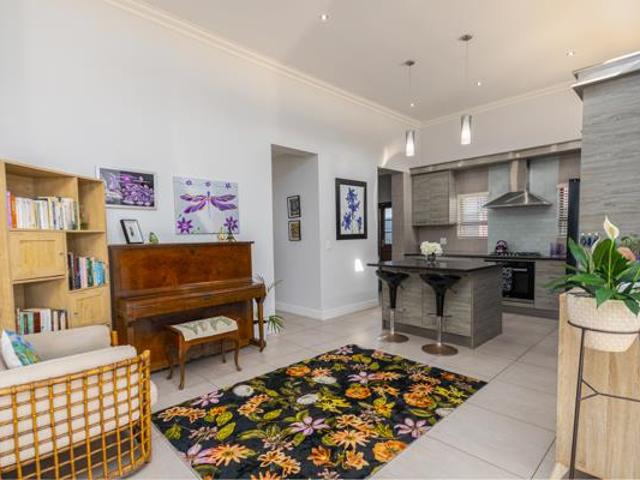 3 Bedroom House in Parklands North