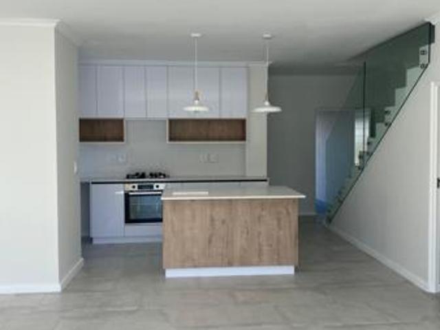 3 Bedroom House in Parklands North