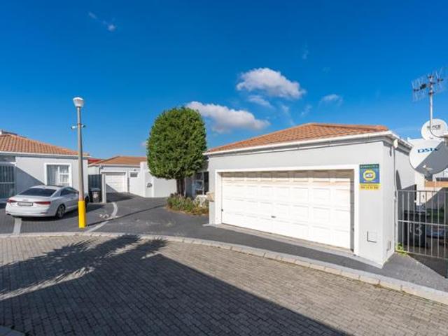 3 Bedroom House in Parklands