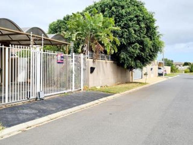 3 Bedroom House in Parklands