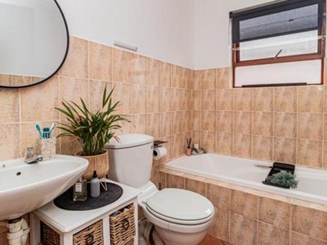 3 Bedroom House in Parklands