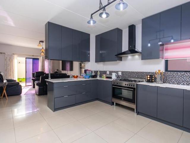3 Bedroom House in Parklands