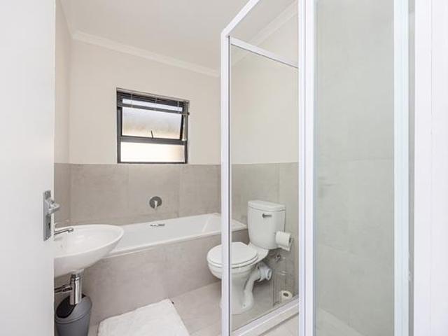 3 Bedroom House in Parklands