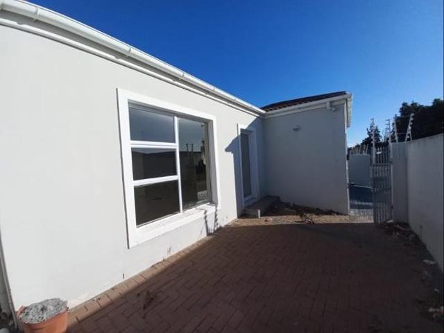 3 Bedroom House in Parklands