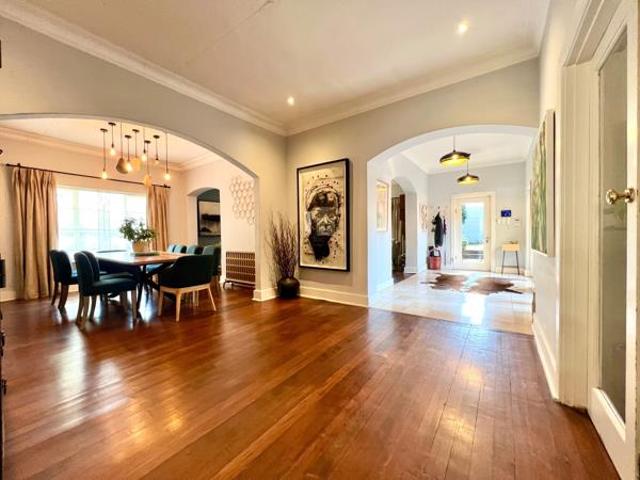 3 Bedroom House in Parktown North