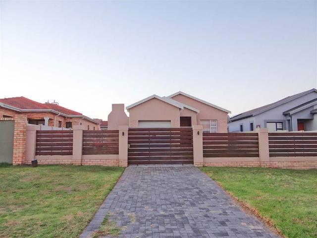 3 Bedroom House in Parsons Ridge