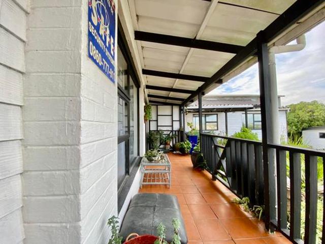 3 Bedroom House in Pearly Beach