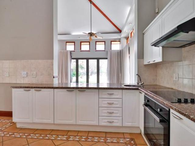 3 Bedroom House in Pecanwood