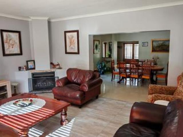 3 Bedroom House in Penhill