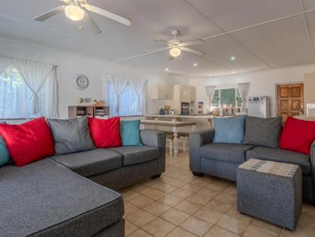 3 Bedroom House in Pennington