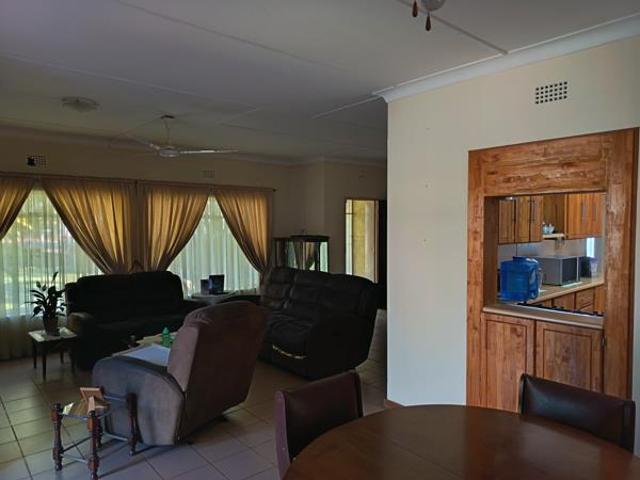 3 Bedroom House in Phalaborwa