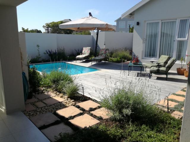 3 Bedroom House in Piesang Valley