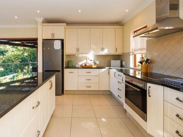 3 Bedroom House in Piesang Valley
