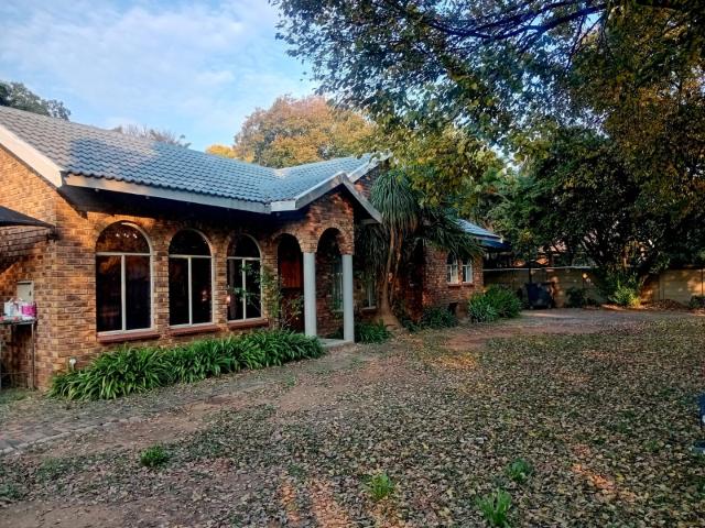3 Bedroom House in Pierre Van Ryneveld
