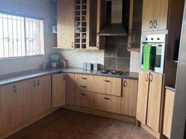 3 Bedroom House in Pierre van Ryneveld