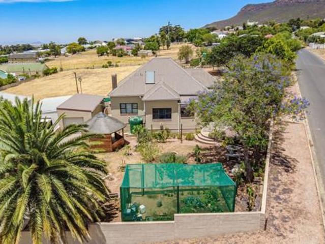 3 Bedroom House in Piketberg