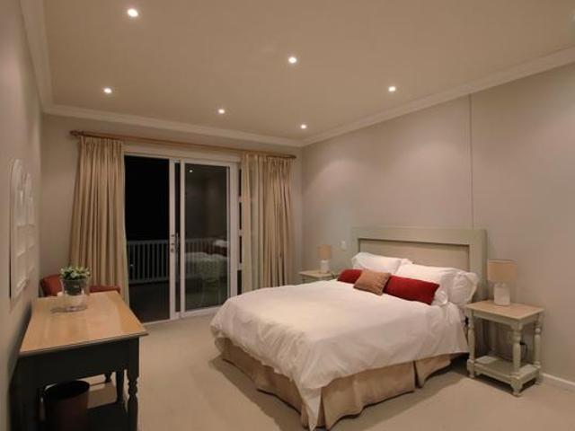 3 Bedroom House in Pinnacle Point Golf Estate