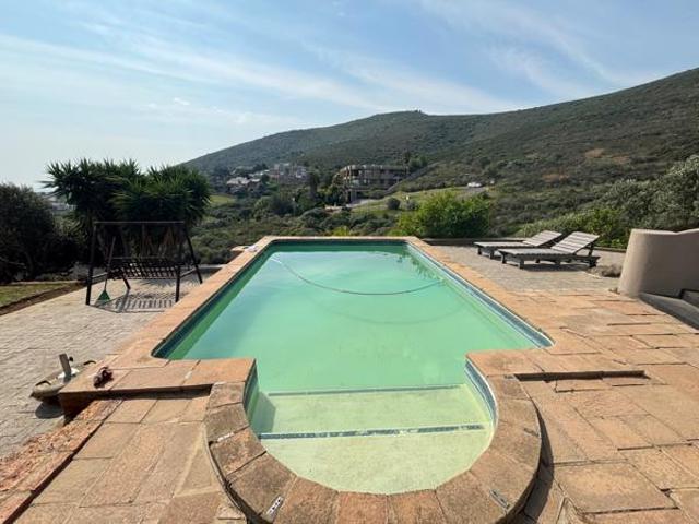 3 Bedroom House in Plattekloof