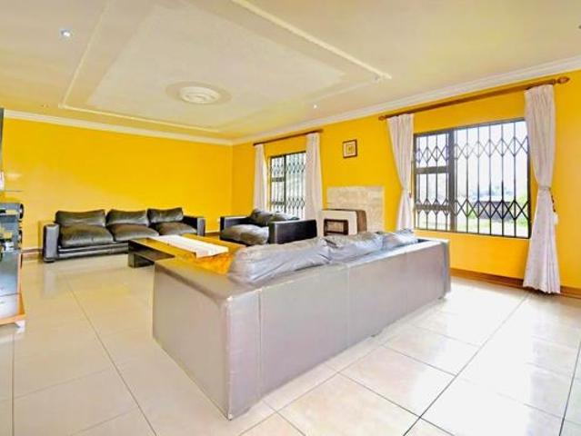 3 Bedroom House in President Park