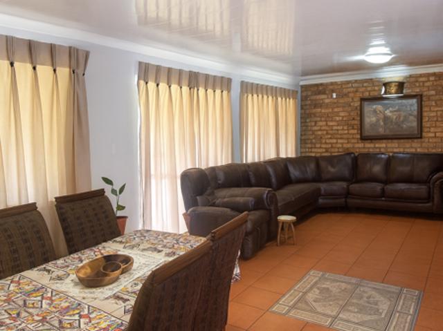 3 Bedroom House in Presidentsrus
