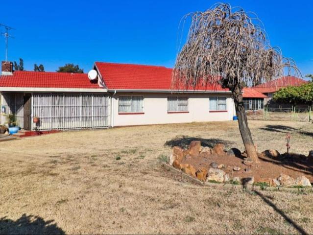 3 Bedroom House in Primrose