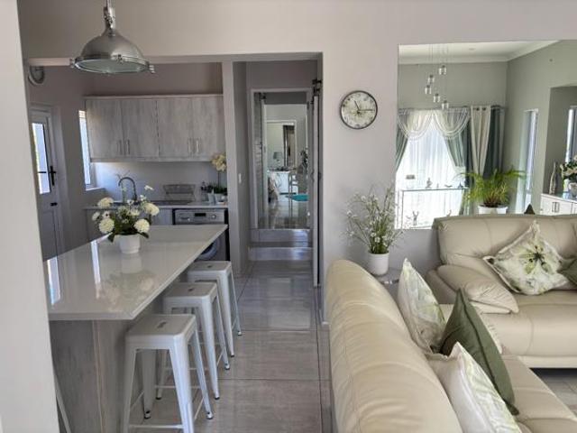 3 Bedroom House in Prince Albert
