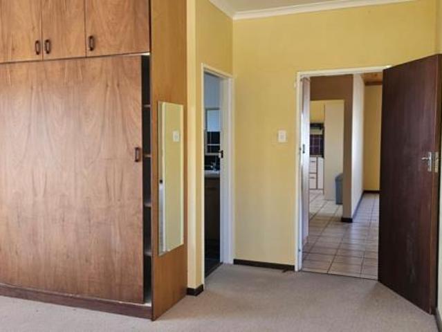 3 Bedroom House in Pringle Bay