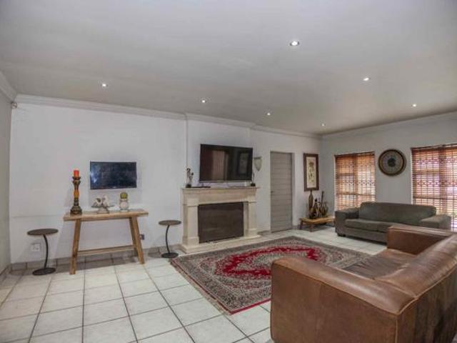 3 Bedroom House in Protea Heights