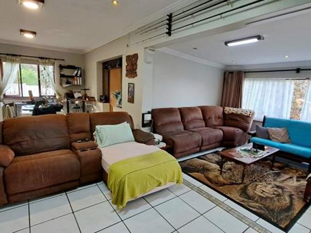3 Bedroom House in Pumula