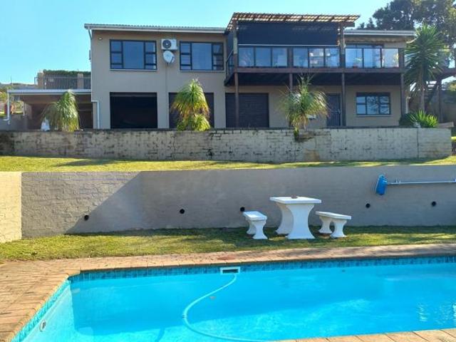 3 Bedroom House in Pumula