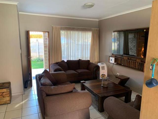 3 Bedroom Townhouse in Quaggafontein SH