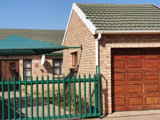 3 Bedroom House in Queenstown Central