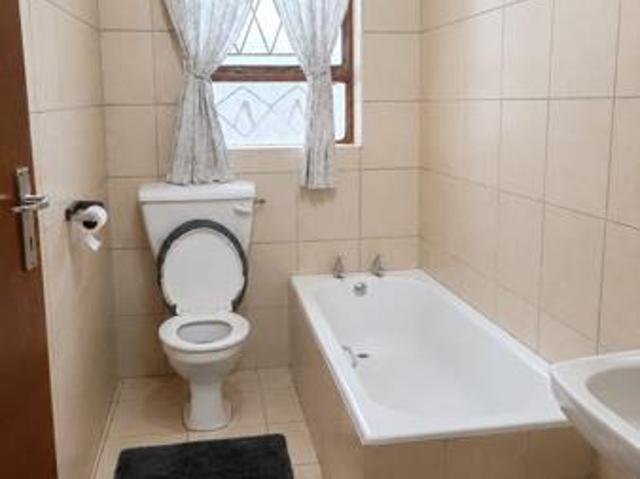 3 Bedroom House in Rowallan Park