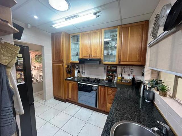 3 Bedroom House in Roylglen Gardens