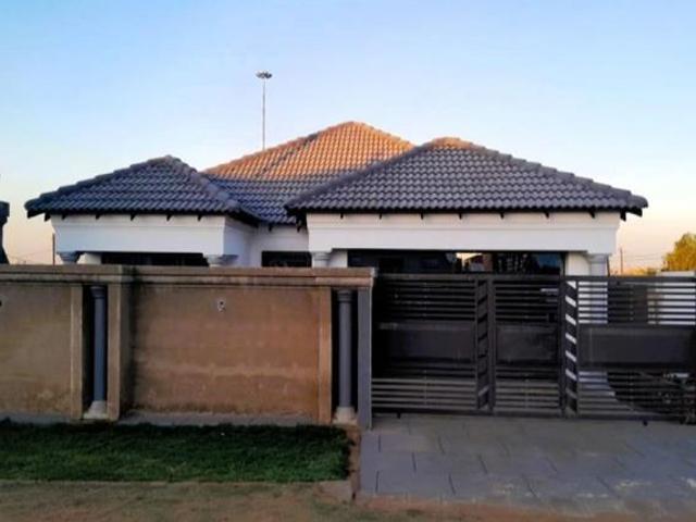 3 Bedroom House in Rockdale