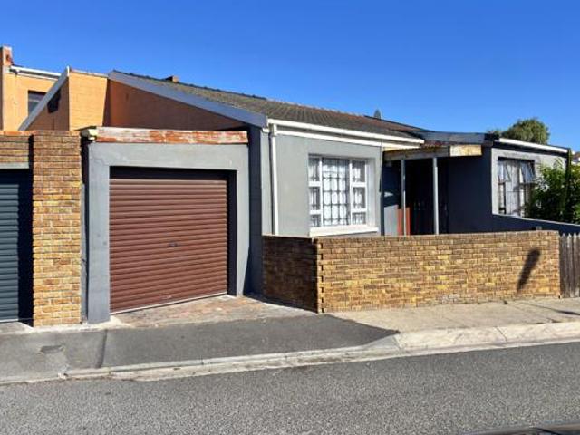 3 Bedroom House in Rocklands