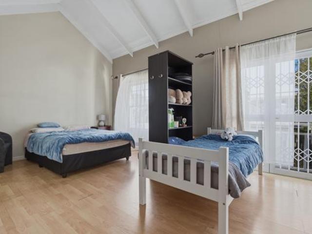3 Bedroom House in Rondebosch